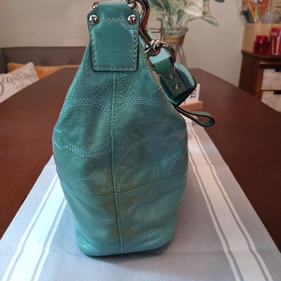 Coach Signature Patent Leather Hobo Shoulder Bag - Picture 8 of 9